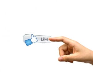 społeczność wokół swojego profilu na Facebooku